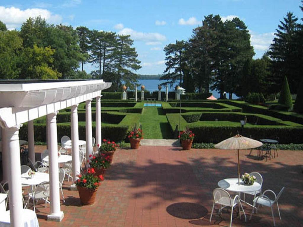 Geneva On The Lake Boutique Resort Hotel Exterior foto