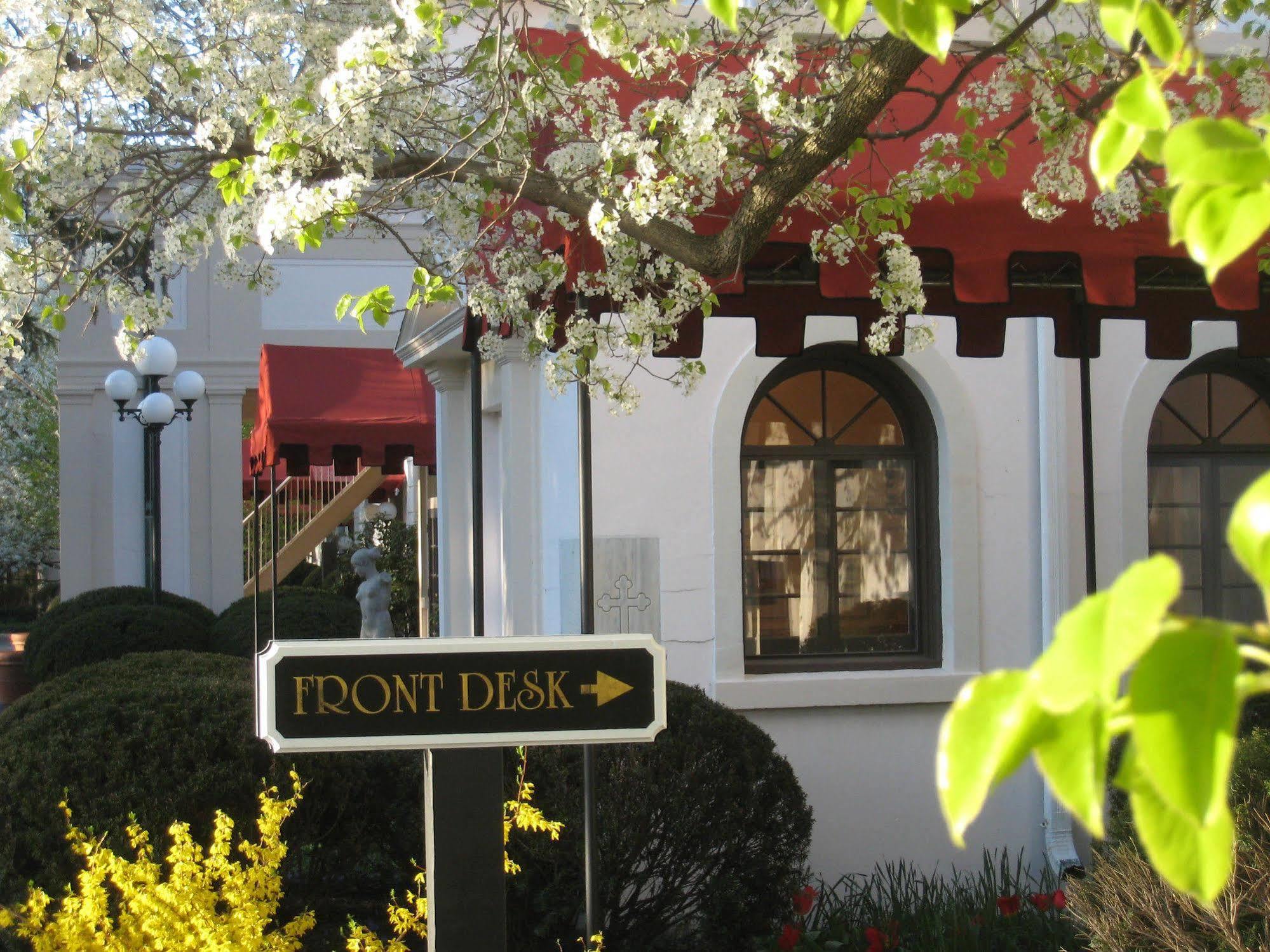 Geneva On The Lake Boutique Resort Hotel Exterior foto
