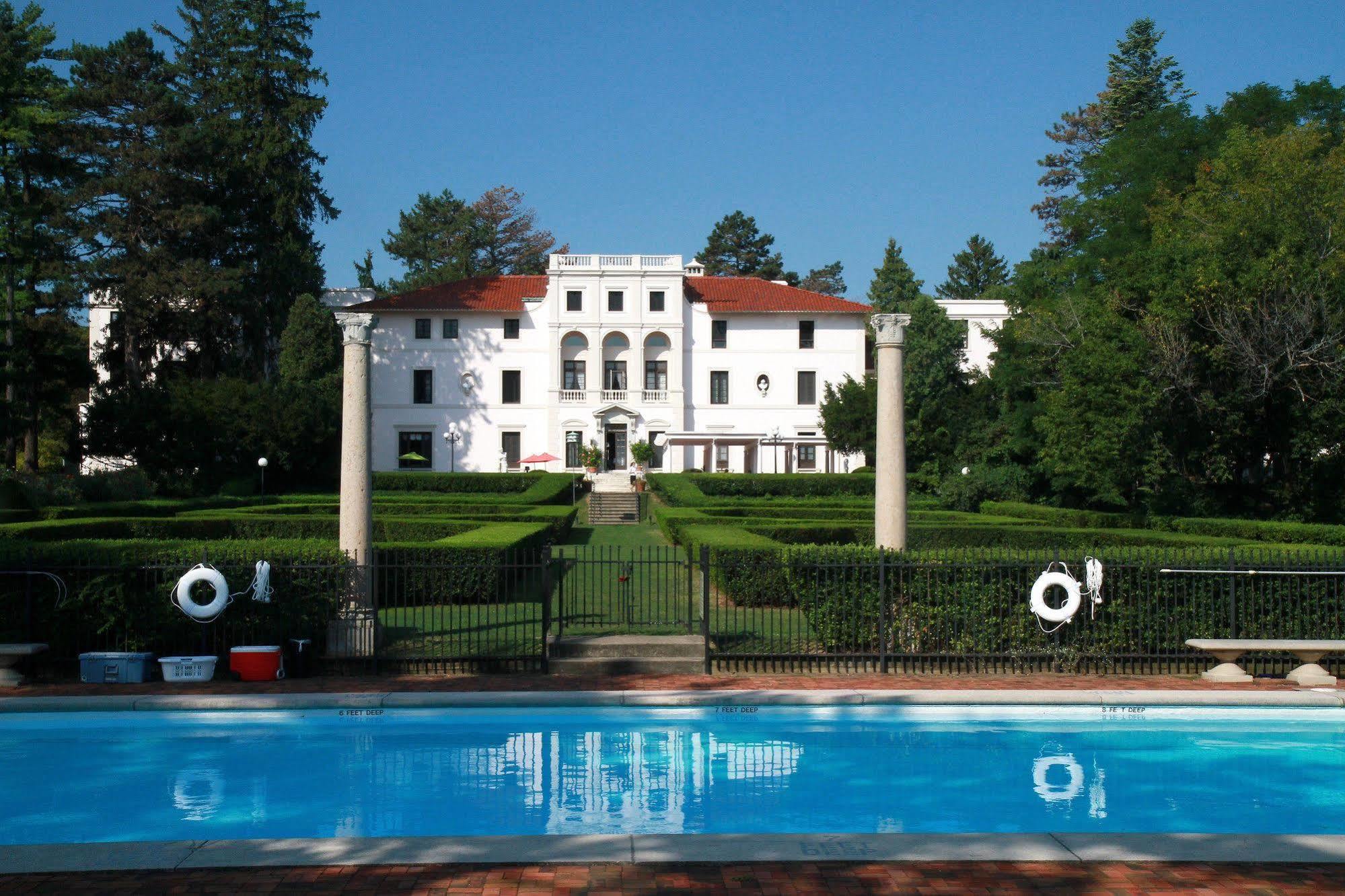 Geneva On The Lake Boutique Resort Hotel Exterior foto